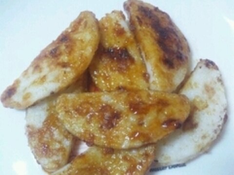 お弁当に♪簡単かまぼこの生姜醤油焼き